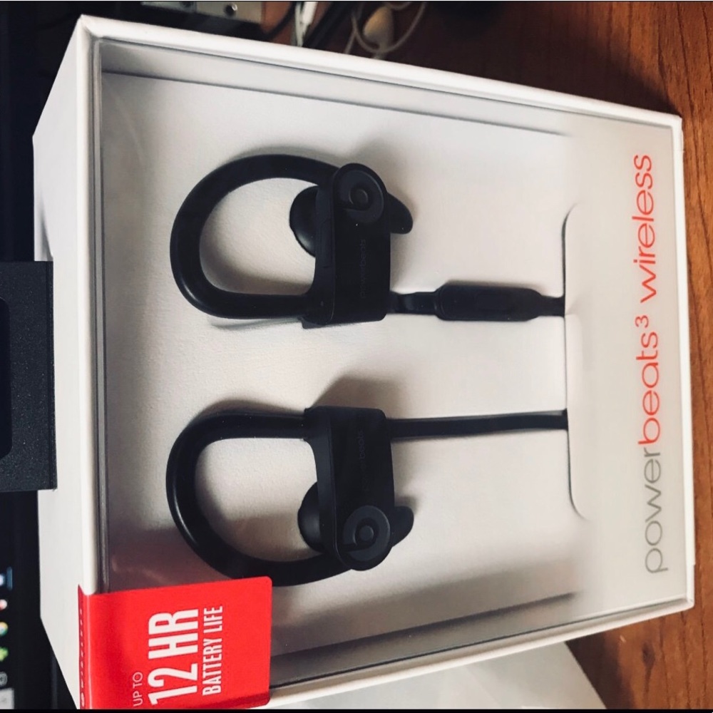 Dre beats ear buds brand new